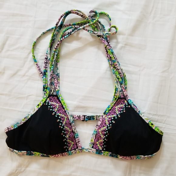 Bundle 2 Bikini Tops Victoria's Secret Size Small - Picture 3 of 12